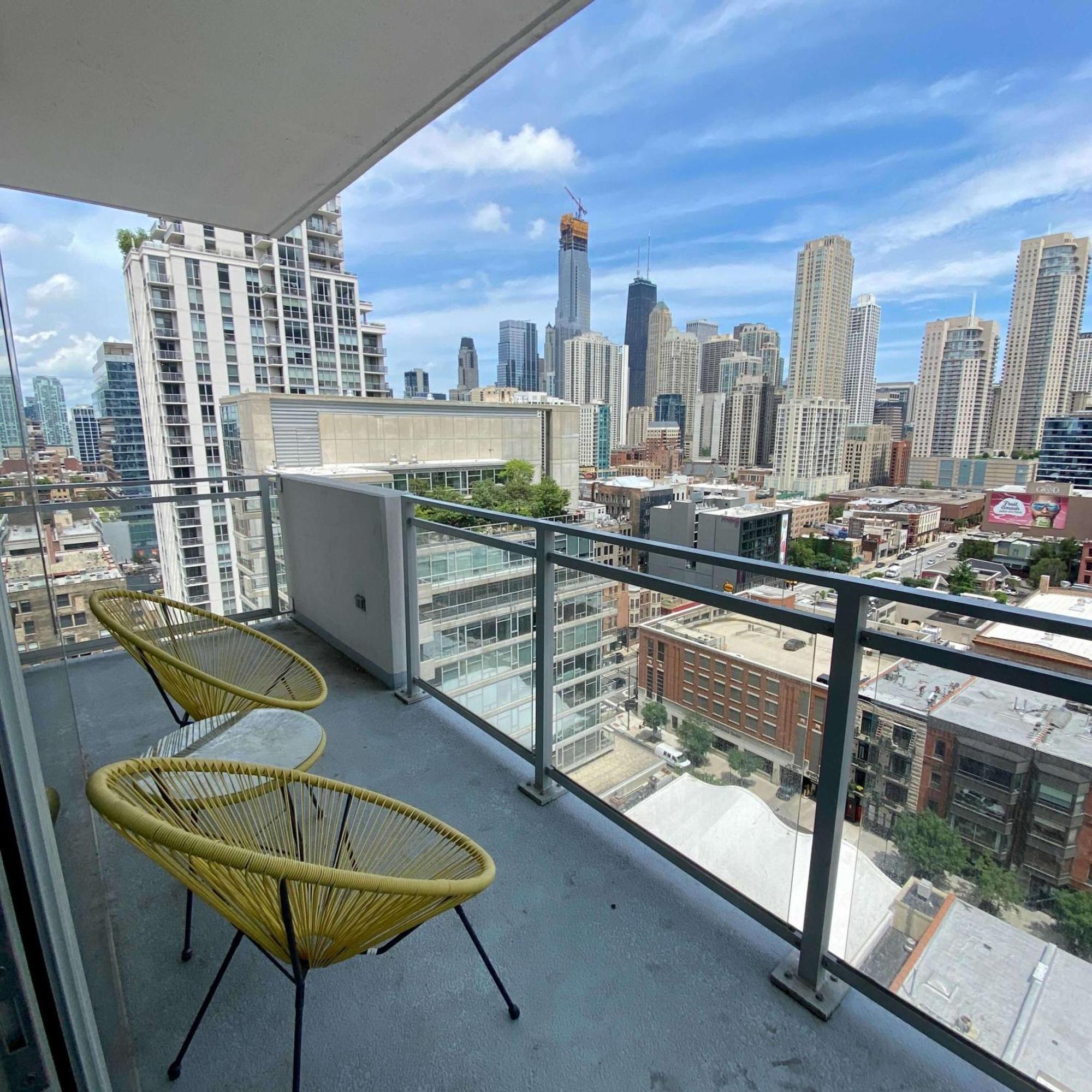 2Br Elegant Premium Suite With Balcony & Sweeping City Views Chicago Exterior foto